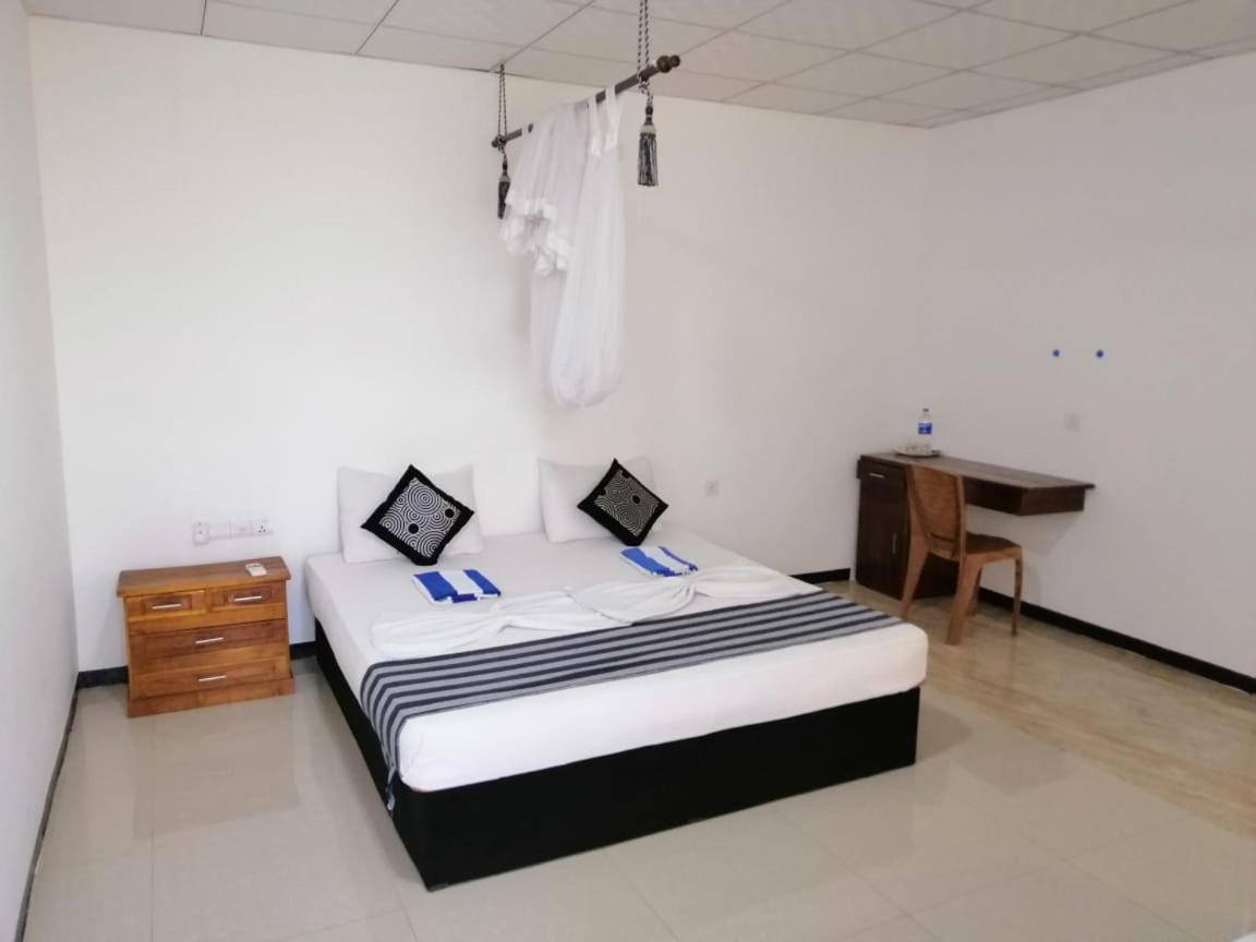 Sudunelum Holiday Resort Anuradhapura Exterior foto