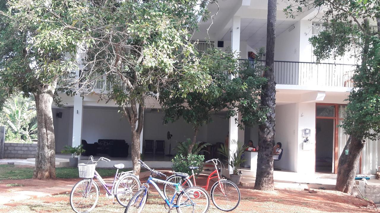 Sudunelum Holiday Resort Anuradhapura Exterior foto
